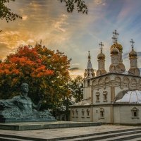 Под кленами. :: Николай 