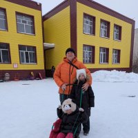 Едем с новогоднего утренника... :: Андрей Хлопонин