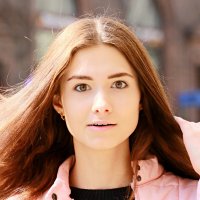 Уличный портрет :: Владимир59 