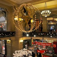 Заветная звезда под куполом,,, :: Анатолий Колосов