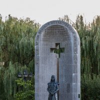 памятник медикам :: navalon M