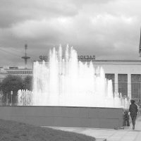 Фонтан у Финляндского  вокзала :: Фотогруппа Весна