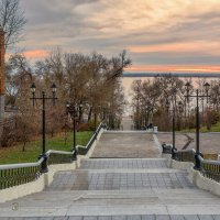 Осенний вечер в Хабаровске :: Игорь Сарапулов