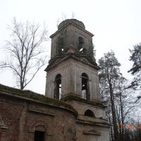 Иоаннопредтеченская церковь :: fogmeadowww m