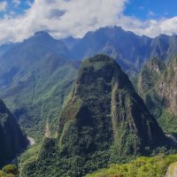 В горах над Урубамбой... :: Владимир Жданов