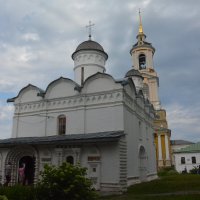 Ризоположенский храм и колокольня :: Галина R...