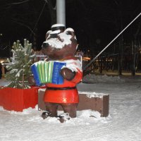 Медведь-гармонист :: Александр Буянов