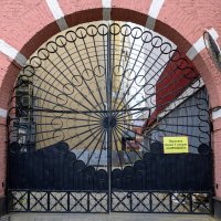 Ворота :: Валерий Пославский Ворота :: Валерий Пославский