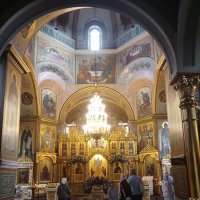 В храме Архангела Михаила :: Виктор 