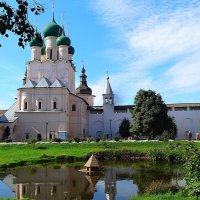 Храм Иоанна Богослова . Ростовский кремль. :: Наталья Куликова