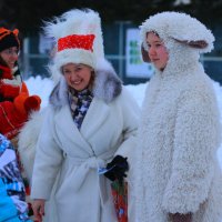 На катке... :: Владилен Панченко