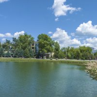 Летний парк  Гагарина :: Валентин Семчишин