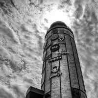 Городской маяк :: Игорь