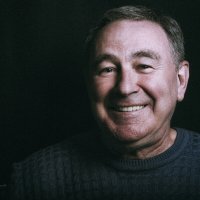 - :: Джованни Луче