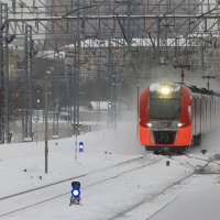 Поезд зимой :: Дмитрий И_