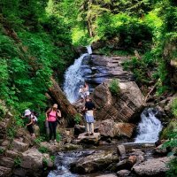 В парке водопадов Менделиха :: Mikhail Irtyshskiy