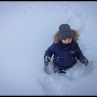 Счастье в детстве – лезть в снегу по пояс. :: Борис Яковлев Счастье в детстве – лезть в снегу по пояс. :: Борис Яковлев