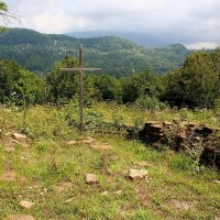 Развалины храма Х-ХII века. Сочи :: Tata Wolf