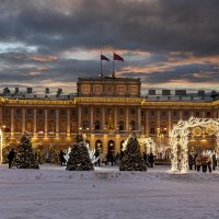 Администрация. Зимний сад. Синий мост. :: Виктор Орехов