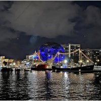 По вечернему городу. :: Валерия Комова