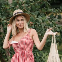 Яблоневый сад :: Наталья 