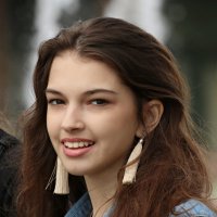 Уличный портрет :: Владимир59 