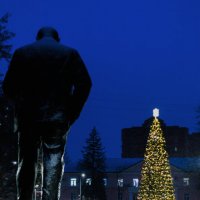 Ильич грустит, а люди веселятся :: Roman stories - Ильич грустит, а люди веселятся :: Roman stories -