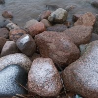 Валуны, припудренные снежком. :: Лилия * Валуны, припудренные снежком. :: Лилия *