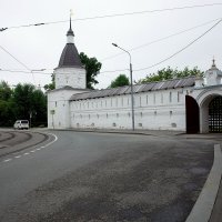 Монастырские стены :: Игорь Белоногов Монастырские стены :: Игорь Белоногов