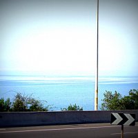 По Франции, на автобусе. :: Владимир Драгунский