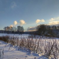 укрытые снегом  поля :: Валентина. .