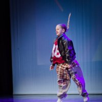 человек невидимка поднял за косу :: Артём Евтюхов