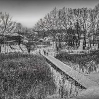 "По переходу через речку в свое село"© :: Владимир Макаров