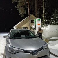 На заправке :: Veera V