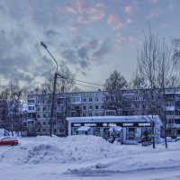 Магазин «Ближние Горки» (ближе не бывает). :-) :: Михаил "Skipper"