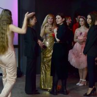 Момент перед показом :: Александр Рыжов