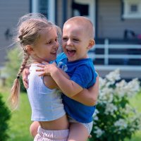 ПУШИСТЫЙ НЯНЬ ПРИБЛИЖАЕТСЯ! :: Виталий Половинко