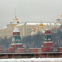 Кремлёвская набережная 14 января :: Михаил Бибичков Кремлёвская набережная 14 января :: Михаил Бибичков