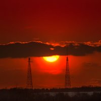 Утомлённое солнце :: Игорь Шевченко