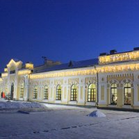 Железнодорожный вокзал :: Сергей Кочнев