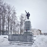 Памятник Ленину в Егорьевске :: Andrey Lomakin Памятник Ленину в Егорьевске :: Andrey Lomakin