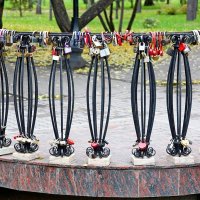 Замочки влюбленных :: Галина Нестратова Замочки влюбленных :: Галина Нестратова