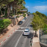 Прогуливаясь по Хайфе... :: Эмиль 