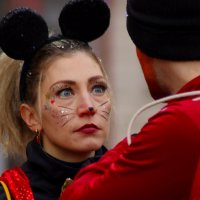 Ты, хочешь бросить мышку? :: Юрий. Шмаков Ты, хочешь бросить мышку? :: Юрий. Шмаков