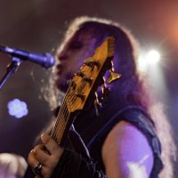 Повелитель толстых струн :: Александра В.