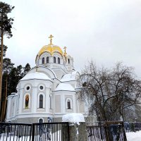 Храм во имя святых бессребреников Космы и Дамиана Асийских :: Любовь Сахарова