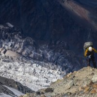 Поднимаясь на пик :: Алексей 