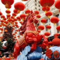 Красная Огненная Лошадь (Цзисянма) - символ 2026 года на Манежной площади. :: Татьяна Помогалова Красная Огненная Лошадь (Цзисянма) - символ 2026 года на Манежной площади. :: Татьяна Помогалова