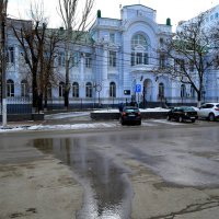 Ростов-на-Дону. Здание Окружного суда. :: Пётр Чернега