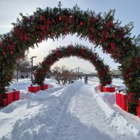 Выйти к Крымскому мосту :: Eugene *